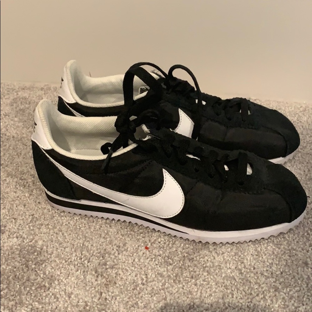 Women’s Nike Cortez size 7.5